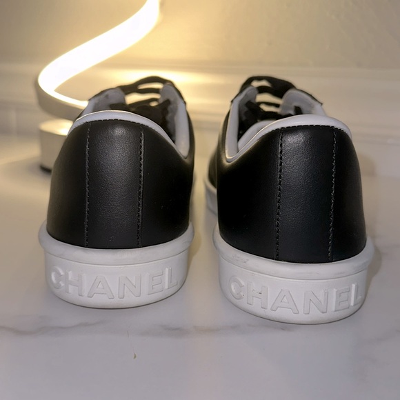 Chanel uniform sneakers - Picture 4 of 6